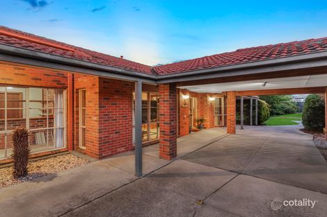 Property photo of 19 Earlston Circuit Cranbourne VIC 3977