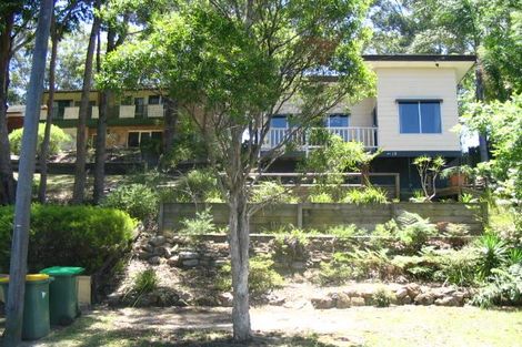 13 Chestnut St, Wyoming, NSW 2250