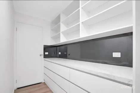 Property photo of 4 Elkhorn Way Point Cook VIC 3030