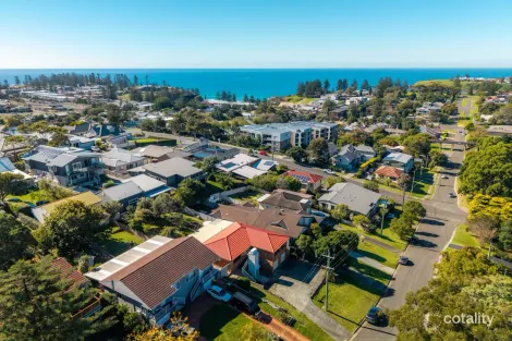 Property photo of 31 Farmer Street Kiama NSW 2533