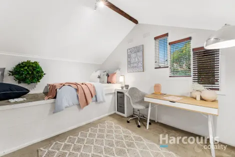 Property photo of 1/16 Mora Avenue Oakleigh VIC 3166