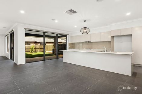 738 Eynesbury Rd, Eynesbury, VIC 3338