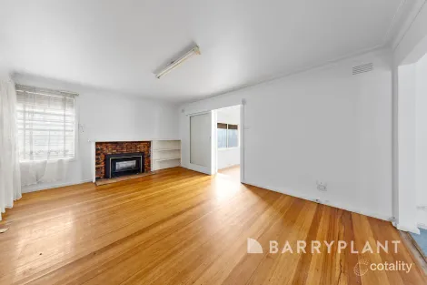 Property photo of 14 Clover Avenue St Albans VIC 3021