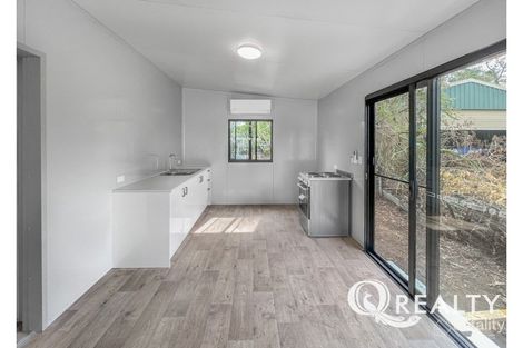 Property photo of 32 Bruce Road Woodridge QLD 4114