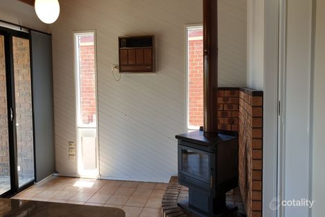 Property photo of 8 Bird Avenue Myrtleford VIC 3737