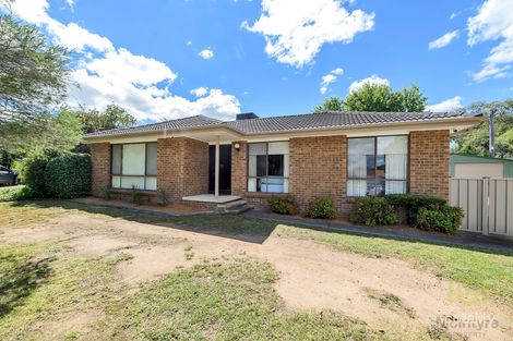 Property photo of 22 Barraclough Crescent Monash ACT 2904