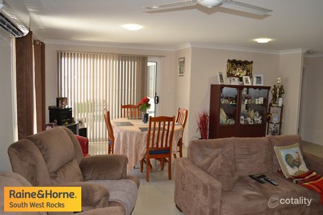 Property photo of 17 Tallowwood Place South West Rocks NSW 2431