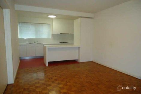 8/6 Ripon Gr, Elsternwick, VIC 3185