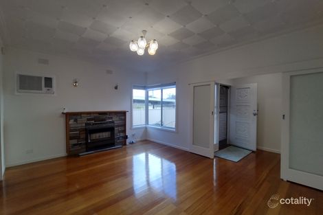 Property photo of 24 Beaver Street St Albans VIC 3021