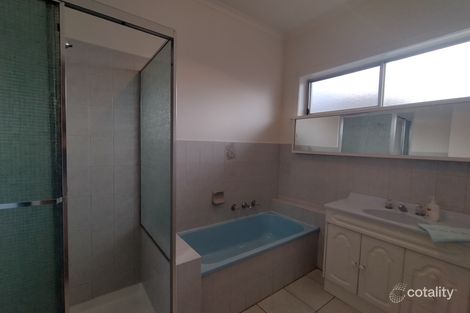 Property photo of 24 Beaver Street St Albans VIC 3021
