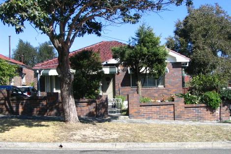 2 O'Connor St, Eastlakes, NSW 2018