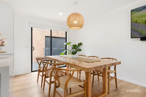 Property photo of 3 Dysart Place Mooroolbark VIC 3138