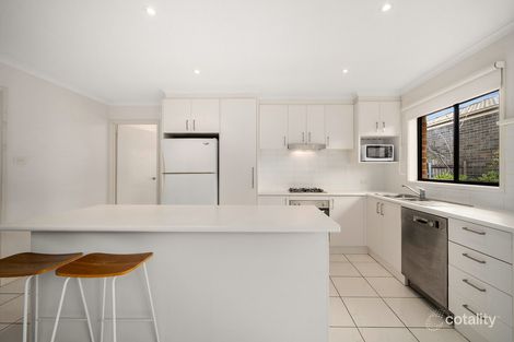 Property photo of 37 Wunderly Circuit Macgregor ACT 2615