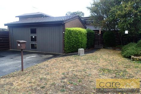 Property photo of 31/132 Somerville Road Hampton Park VIC 3976