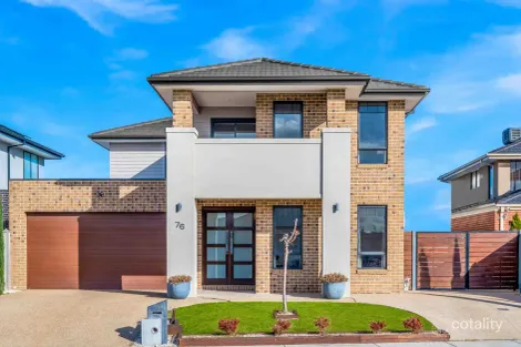 76 Moxham Dr, Clyde North, VIC 3978