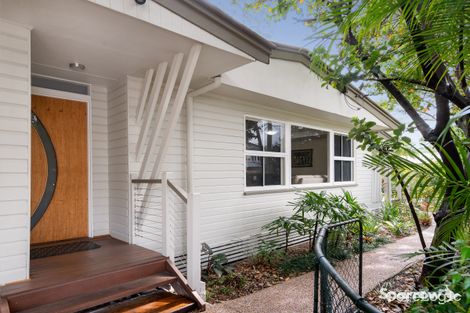 2 Karloo St, Wynnum, QLD 4178