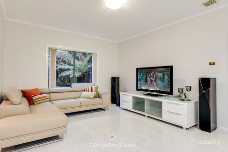 Property photo of 6 Begonia Court Endeavour Hills VIC 3802