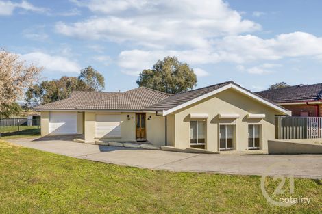 Property photo of 39 Barker Circuit Kelso NSW 2795