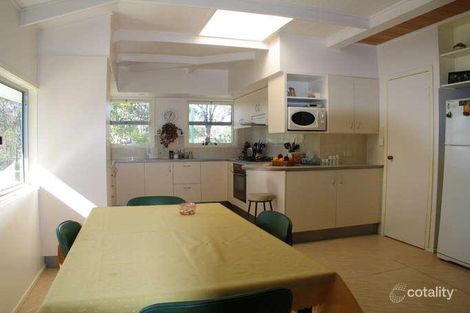 Property photo of 16 Desbrow Street Pine Mountain QLD 4306