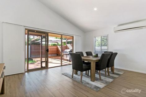 Property photo of 5 Saint Lucia Crescent Parrearra QLD 4575