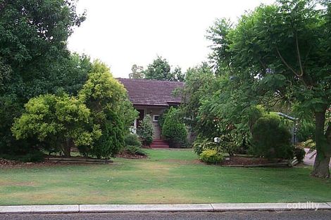 30 Warner Rd, High Wycombe, WA 6057