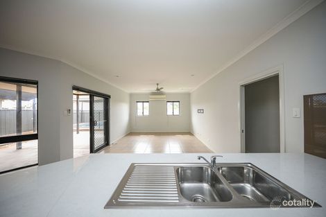 Property photo of 11 Jadura Crescent Baynton WA 6714