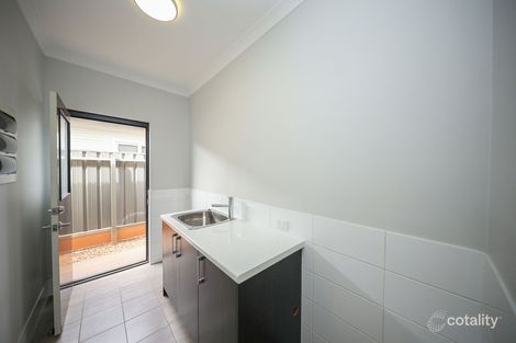Property photo of 11 Jadura Crescent Baynton WA 6714