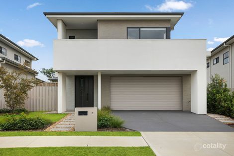 7 Capel Vale Ave, Gledswood Hills, NSW 2557