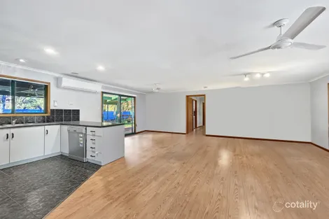 Property photo of 13 Gilbert Place Larapinta NT 0875