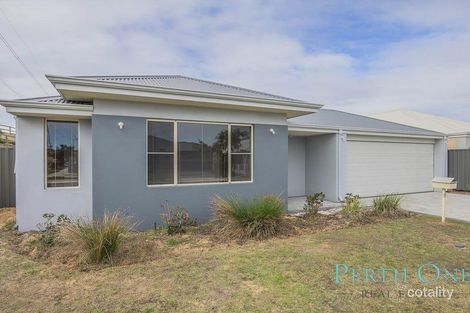 6 Basil Loop, Treeby, WA 6164