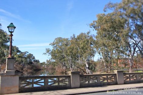 Property photo of 68 The Esplanade Wagga Wagga NSW 2650