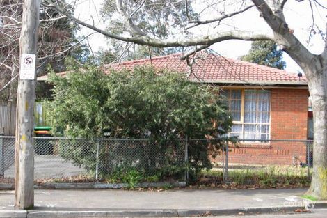 Property photo of 202 Pin Oak Crescent Flemington VIC 3031
