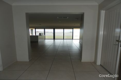 Property photo of 23 Mayfair Drive Emerald QLD 4720