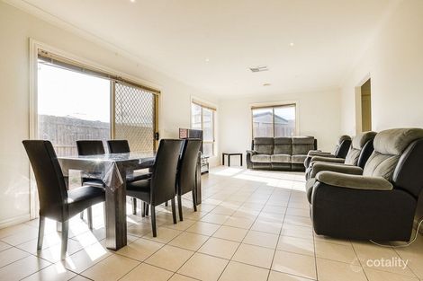 Property photo of 2/29 Harmony Drive Tarneit VIC 3029