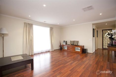 14 Lawson Pl, Burnside Heights, VIC 3023