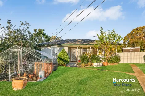 Property photo of 5 Tonga Place Lethbridge Park NSW 2770