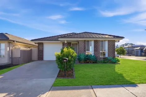 Property photo of 19 Derbyshire Road Spring Farm NSW 2570