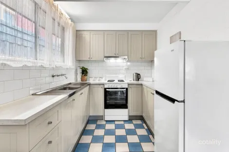 Property photo of 189 Seventh Avenue Rosebud VIC 3939