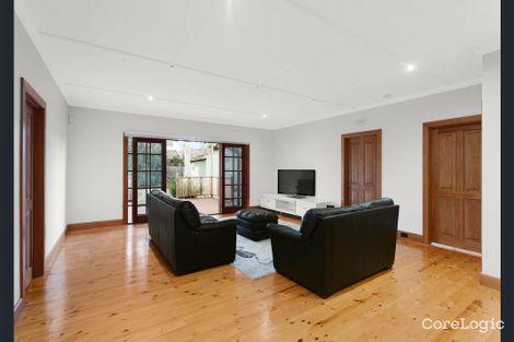 Property photo of 44 Eleebana Avenue Hughesdale VIC 3166