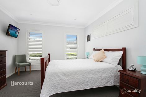 Property photo of 23 Alkira Circuit Horsley NSW 2530