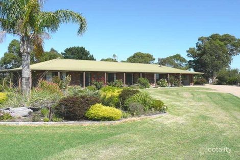 74 Eagle Point Rd, Eagle Point, VIC 3878