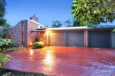 Property photo of 25 Cecil Circuit Croydon VIC 3136