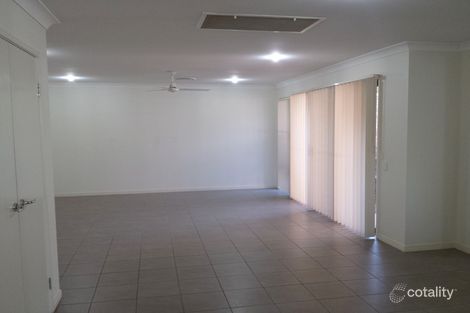 Property photo of 1/13 Matthews Crescent Pimpama QLD 4209