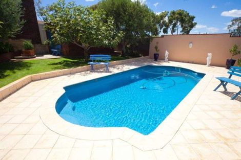 Property photo of 17 Laga Court Stirling WA 6021