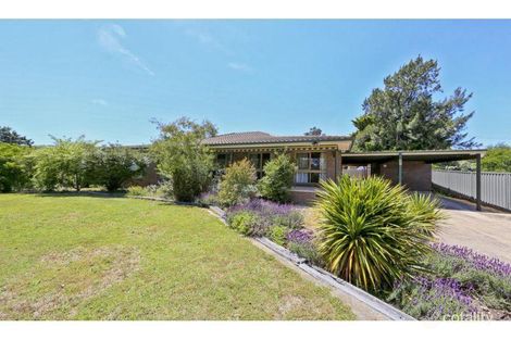 37 Fincham Cres, Wanniassa, ACT 2903