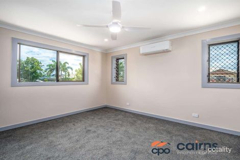 Property photo of 28 Allinga Close Bentley Park QLD 4869