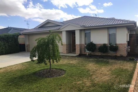 Property photo of 8 Deniston Circuit Bungendore NSW 2621