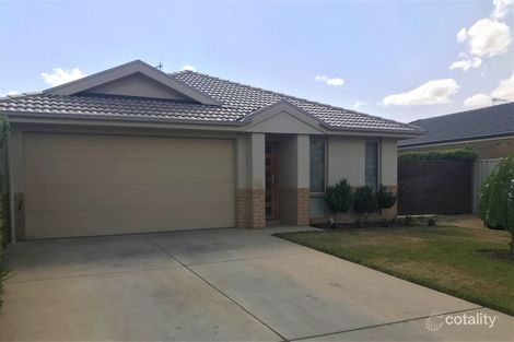 Property photo of 8 Deniston Circuit Bungendore NSW 2621