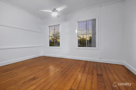 Property photo of 90 Dornoch Terrace Highgate Hill QLD 4101