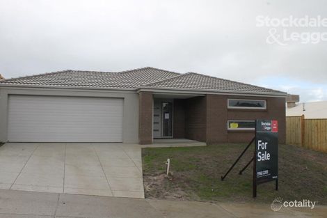Property photo of 6 Summit Drive Pakenham VIC 3810
